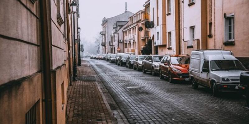 Vivienda / Pixabay Calle de viviendas