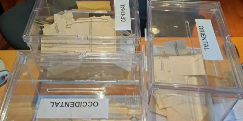 Voto CERA en Asturias en las autonómicas y municipales del 28M / EUROPA PRESS Urnas llenas de votos