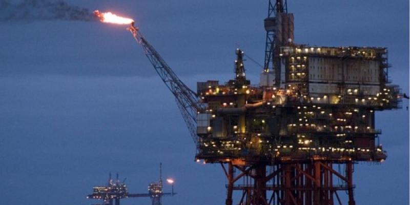 El Mar del Norte y las plataformas de gas y petróleo Plataforma de gas en el Mar del Norte