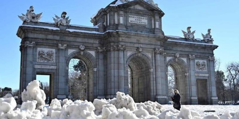 Zona catastrófica / El Universal Puerta de Alcalá nevada
