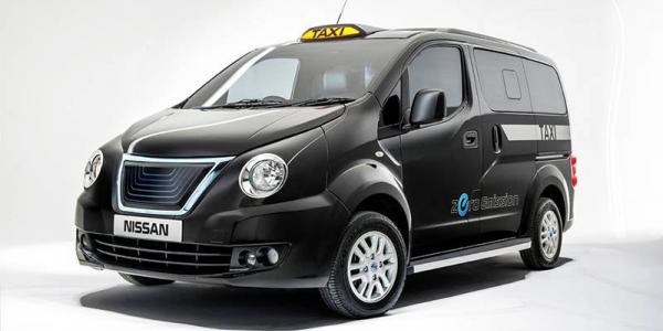Los taxis eléctricos de Reino Unido emplearán la tecnología de la recarga inalámbrica.