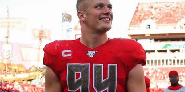 Carl Nassib es el primer jugador de la NFL que se declara homosexual