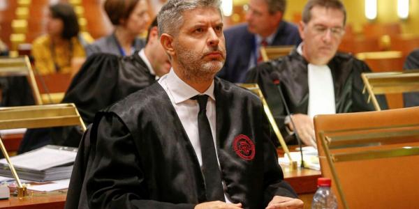 El abogado de Oriol Junqueras, Andreu van den Eynde, este lunes en la vista ante el TJUE. Foto:  Julien Warnand - EFE.