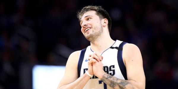 El base esloveno de los Mavs, Luka Doncic, podría perderse el All-Star