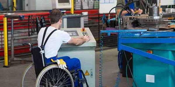 Fundación La Caixa afronta la integración de las personas con discapacidad