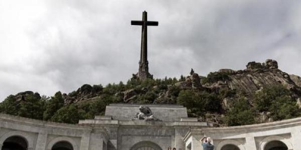 El Gobierno solicitará una licencia al Ayuntamiento para exhumar a las víctimas del franquismo