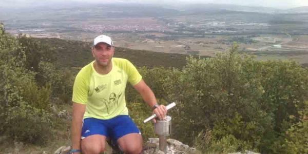 Gonzalo Pérez correrá 211 kilómetros a beneficio de la Aefat