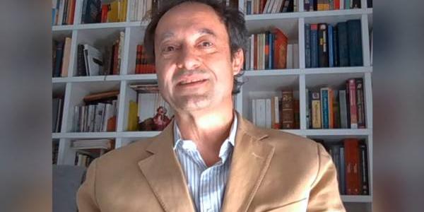 El Neurólogo Jesús Porta-Etessam presenta "Neuro-talks" 
