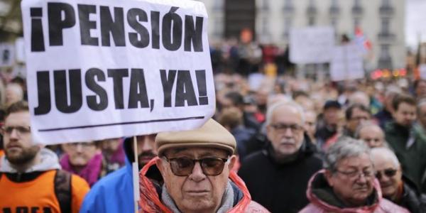 El Gobierno subirá las pensiones mínimas de nuevo a lo largo de 2020. Foto: Olmo Calvo.