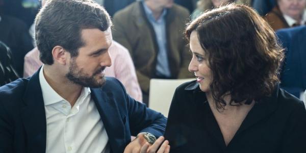 El presidente del PP, pablo Casado, junto a la presidenta madrileña Isabel Díaz Ayuso.