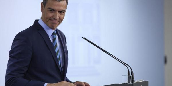 Pedro Sánchez asegura que la luz a finales de 2021 estará a niveles de 2018