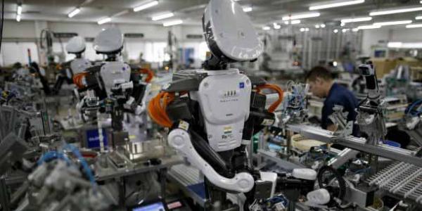 Randstad ha afirmado que el 52 % de los empleos podría automatizarse a lo largo de la década