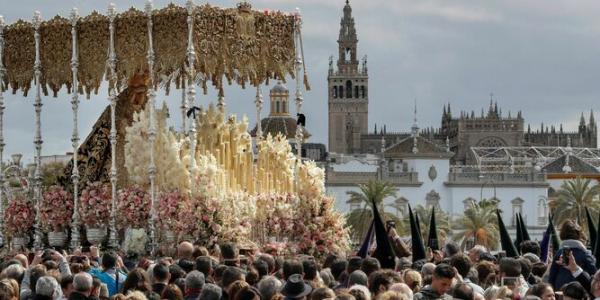 Semana Santa Sevilla atentado