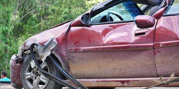 Coche accidentado