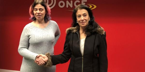 Virginia Carcedo y Mónica López tras la firma del convenio a favor de la discapacidad intelectual 