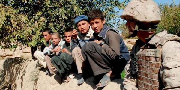 Los niños de Afganistán sufren desnutrición grave