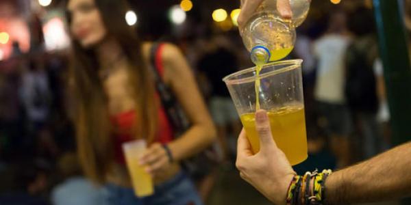 Abusar del consumo de bebidas con alcohol es peligroso 