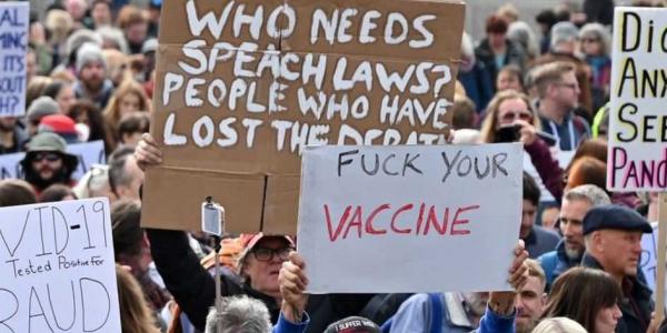 Manifestación de gente no vacunada contra la Covid
