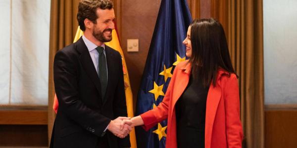 Pablo Casado (PP) e Inés Arrimadas (Ciudadanos) tras su reunión en el Congreso.