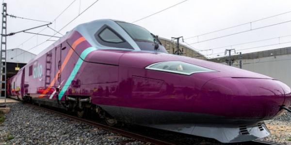 Renfe pone a la venta los billetes de AVLO desde cinco euros.