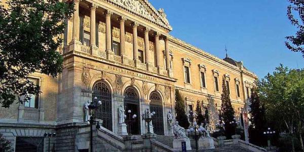 Fachada de la Biblioteca Nacional de España 