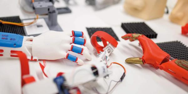 Bioingeniería y manos robóticas