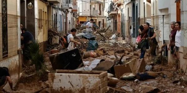 Los efectos de la DANA de Valencia en el municipio de Paiporta. 