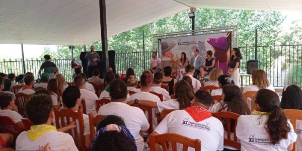 Inauguración del campamento de juventud sorda