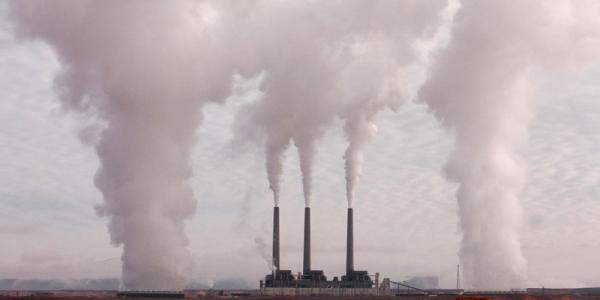 Las emisiones de CO2 se reducirán solo un 40 % en 2050