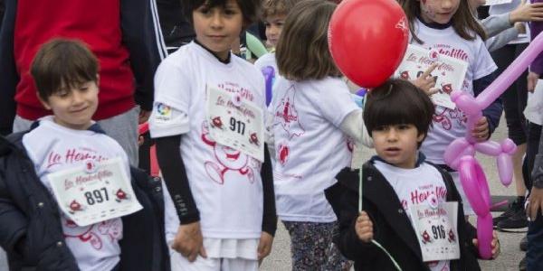 Niños participantes en la IV Carrera por la Hemofilia