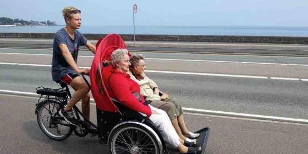 "Ciclismo sin edad" es una iniciativa que se inició en Dinamarca