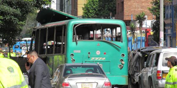 coche bomba Bogotá