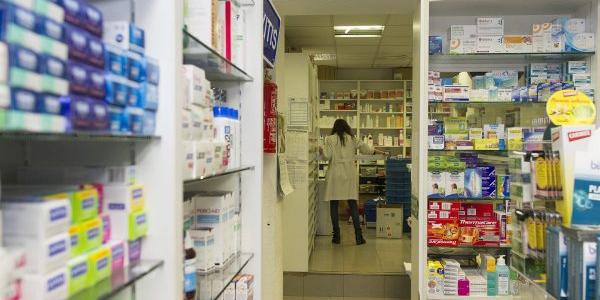Consumo de fármacos, la venta en la farmacia