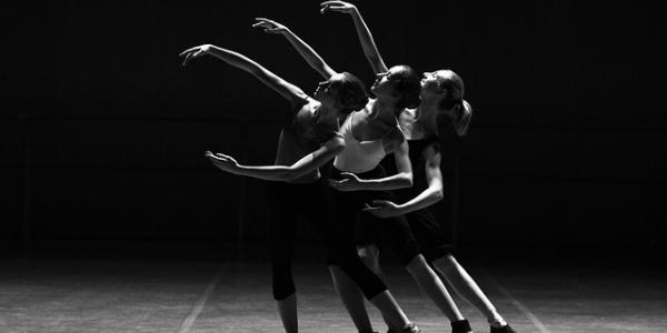 Bailarinas de danza clásica