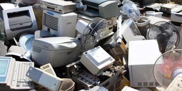 La educación medioambiental es vital para afrontar la creciente generación de residuos electrónicos