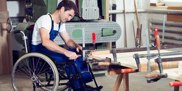 El empleo de las personas con discapacidad sigue disminuyendo