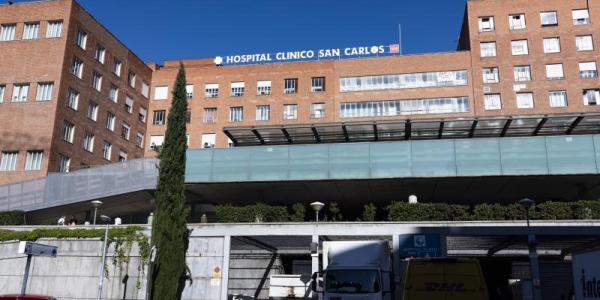 Fachada de un hospital en España / Servimedia