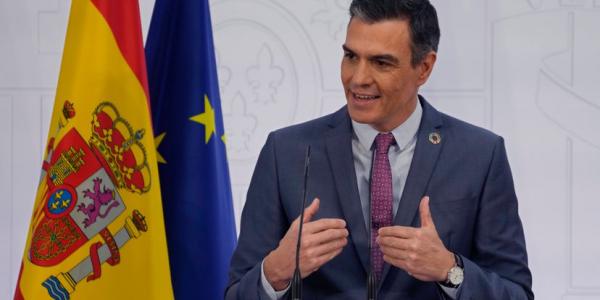 El presidente del Gobierno, Pedro Sánchez, durante su intervención para hacer balance del curso político, este jueves en Moncloa.