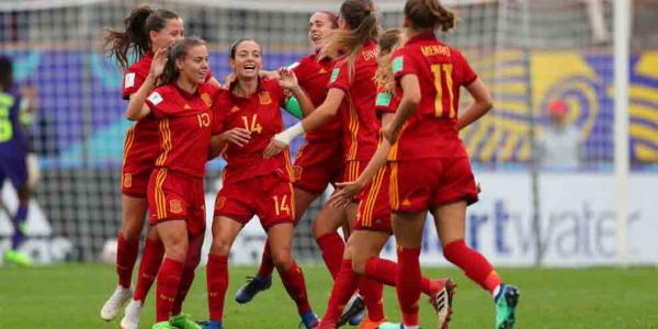 El fútbol femenino será profesional desde el 15 de junio