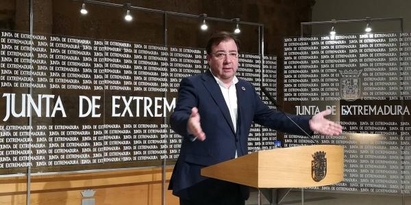 El presidente de Extremadura culpa al SMI de la subida del paro en su región.