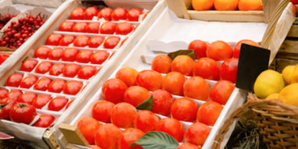 Imagen de fruta y verdura/Envatoelements España y el gasto de agua en las exportaciones