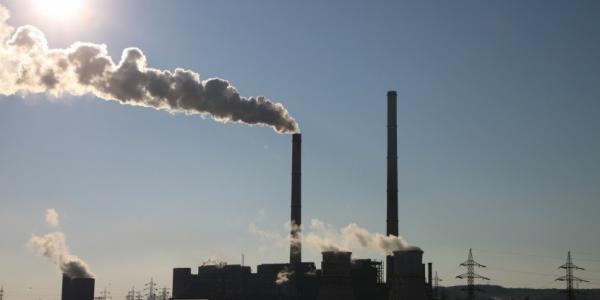 El CO2 atmosférico sigue en niveles récord pese al confinamiento