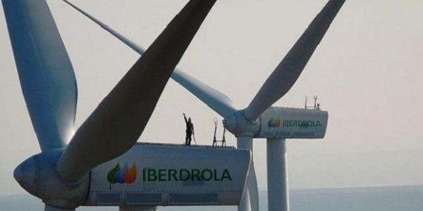 Un molino de viento de la empresa Iberdrola 