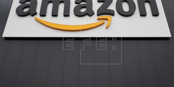 Vista del logotipo de la multinacional estadounidense del comercio electrónico Amazon. EFE/ Friedemann Vogel/Archivo