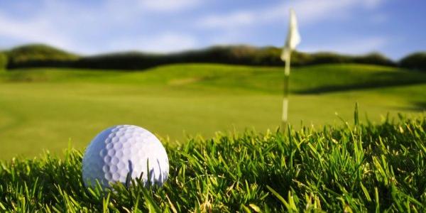 El golf y su impacto ambiental negativo
