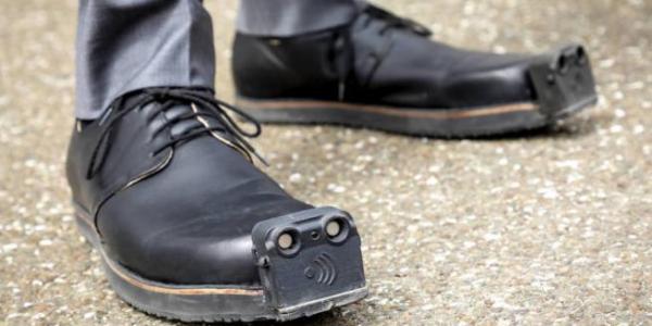 Zapatos InnoMake para personas ciegas / Imagen: U Graz