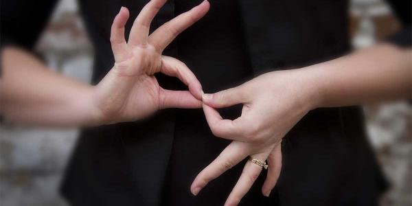 El Instituto Cervantes apoya la enseñanza y divulgación de la lengua de signos española