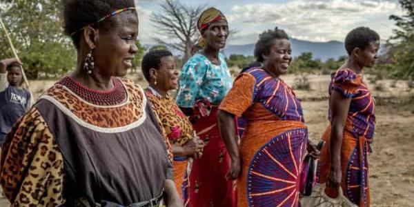 La jefa de Malawi paraliza varios matrimonios infantiles