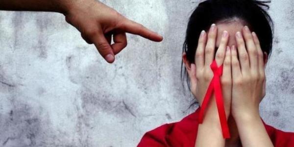 El Gobierno lucha por acabar con la discriminación relacionada con el VIH