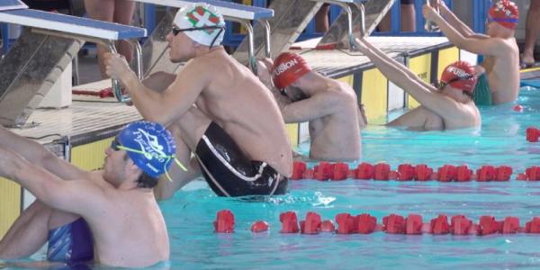 Competición de natación paralímpica 